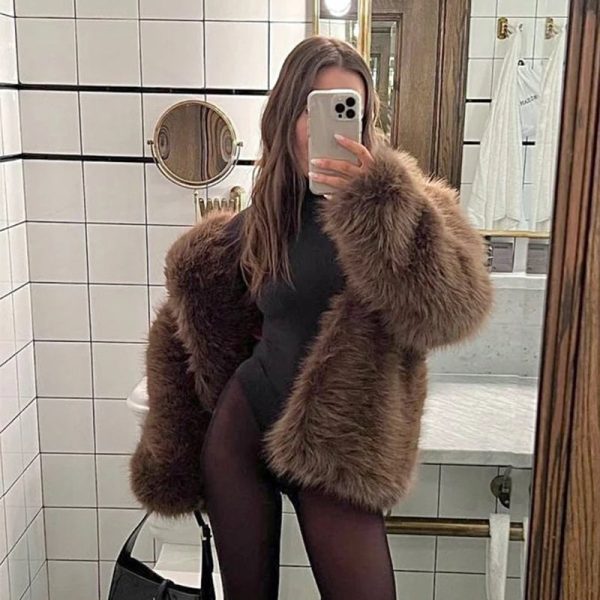 Iconic Fluffy Furry Faux Fur Jacket Winter Shaggy Overcoat Fur Coat Online - Image 4